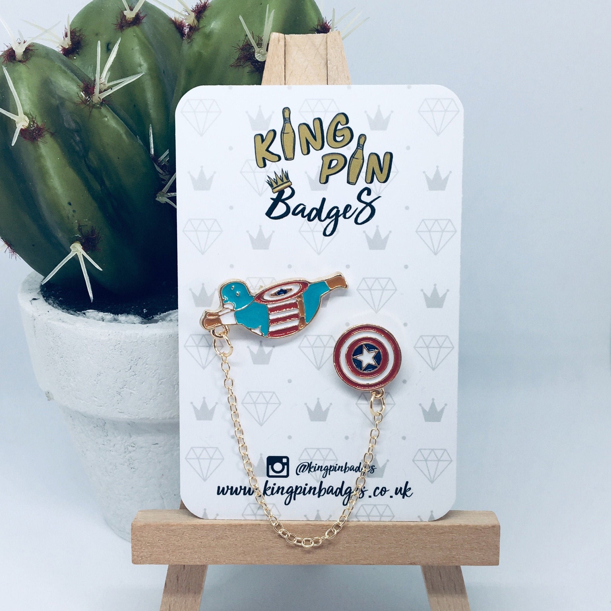CAPTAIN AMERICA Enamel Pin Badge